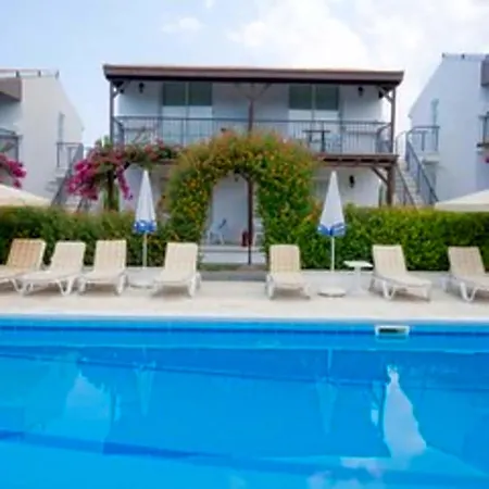 Citrus Tree Gardens Hotel 3*