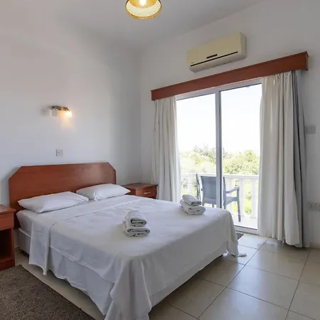 Hotel Citrus Tree Gardens Karavas (Northern Cyprus)