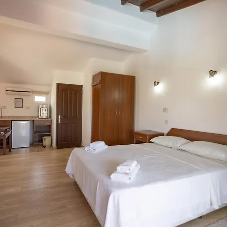 Hotel Citrus Tree Gardens Karavas (Northern Cyprus)