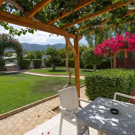 Citrus Tree Gardens Hotel