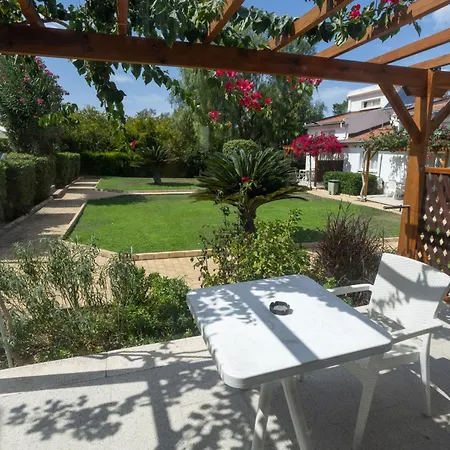 Hotel Citrus Tree Gardens Karavas (Northern Cyprus)