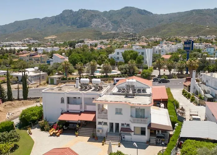 Citrus Tree Gardens Otel