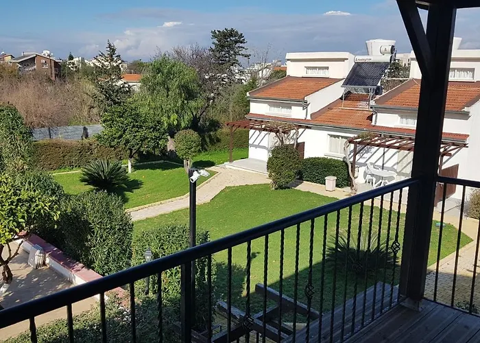 Citrus Tree Gardens Otel 3*