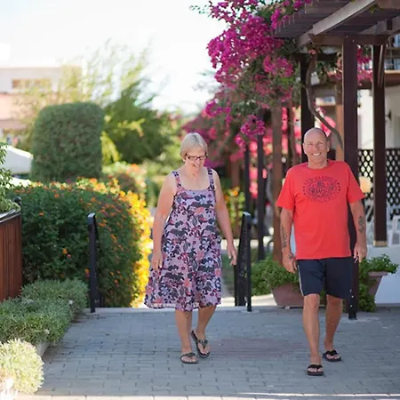 Hotel Citrus Tree Gardens 3*